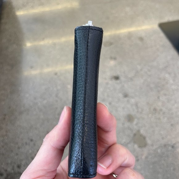 NWT ZADIG & VOLTAIRE SIGNATURE WING LOGO ALL AROUND ZIPPERED MINI WALLET - Picture 8 of 10